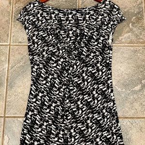Black and White Ann Taylor Top